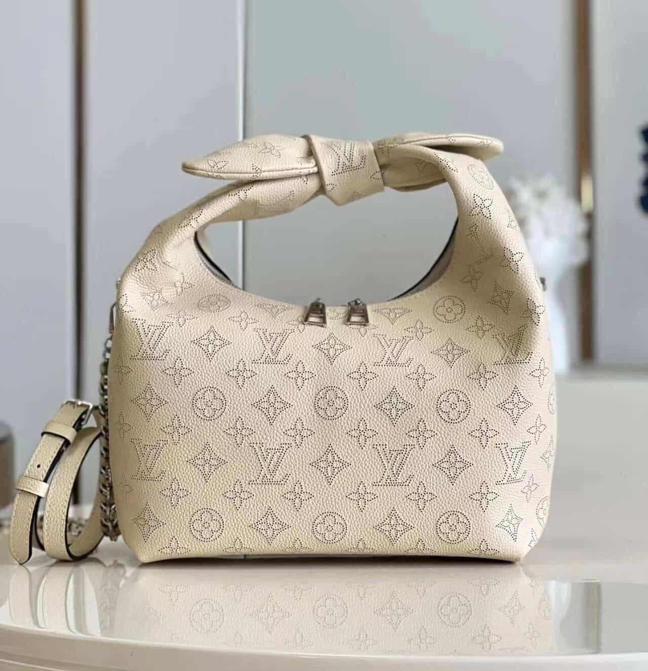LV WHY KNOT PM